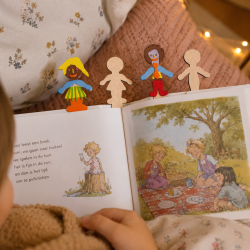 Boekenlegger poppetje