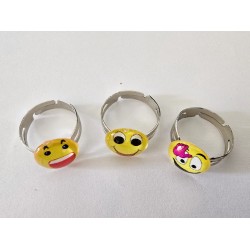 Emoji ring